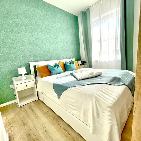 Margaret Apartment Next To The Lukacs Spa With Panorama Danube Budapest Bagian luar foto