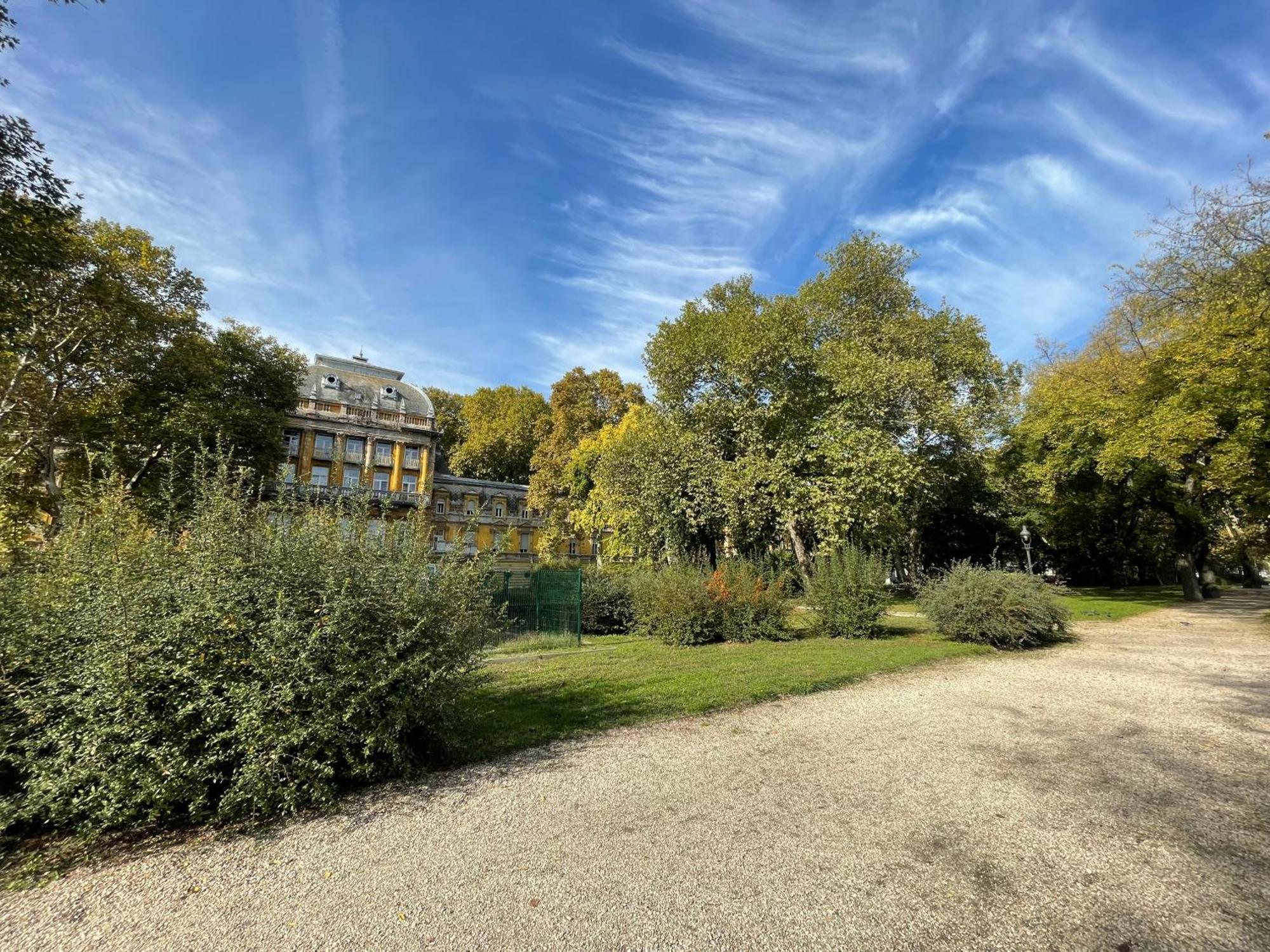 Margaret Apartment Next To The Lukacs Spa With Panorama Danube Budapest Bagian luar foto