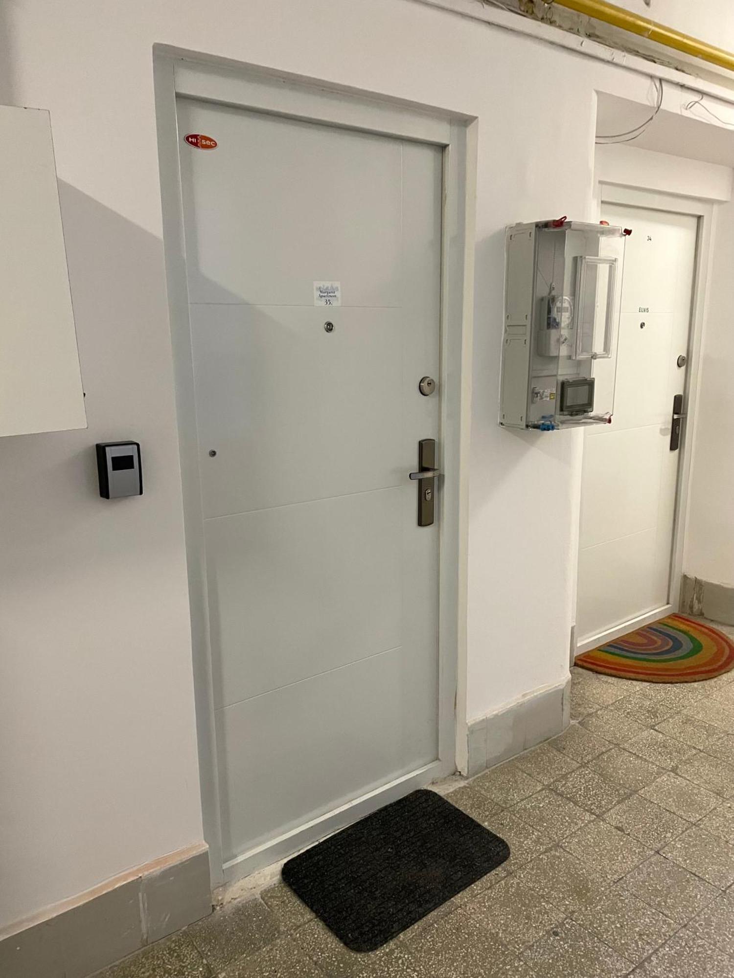 Margaret Apartment Next To The Lukacs Spa With Panorama Danube Budapest Bagian luar foto