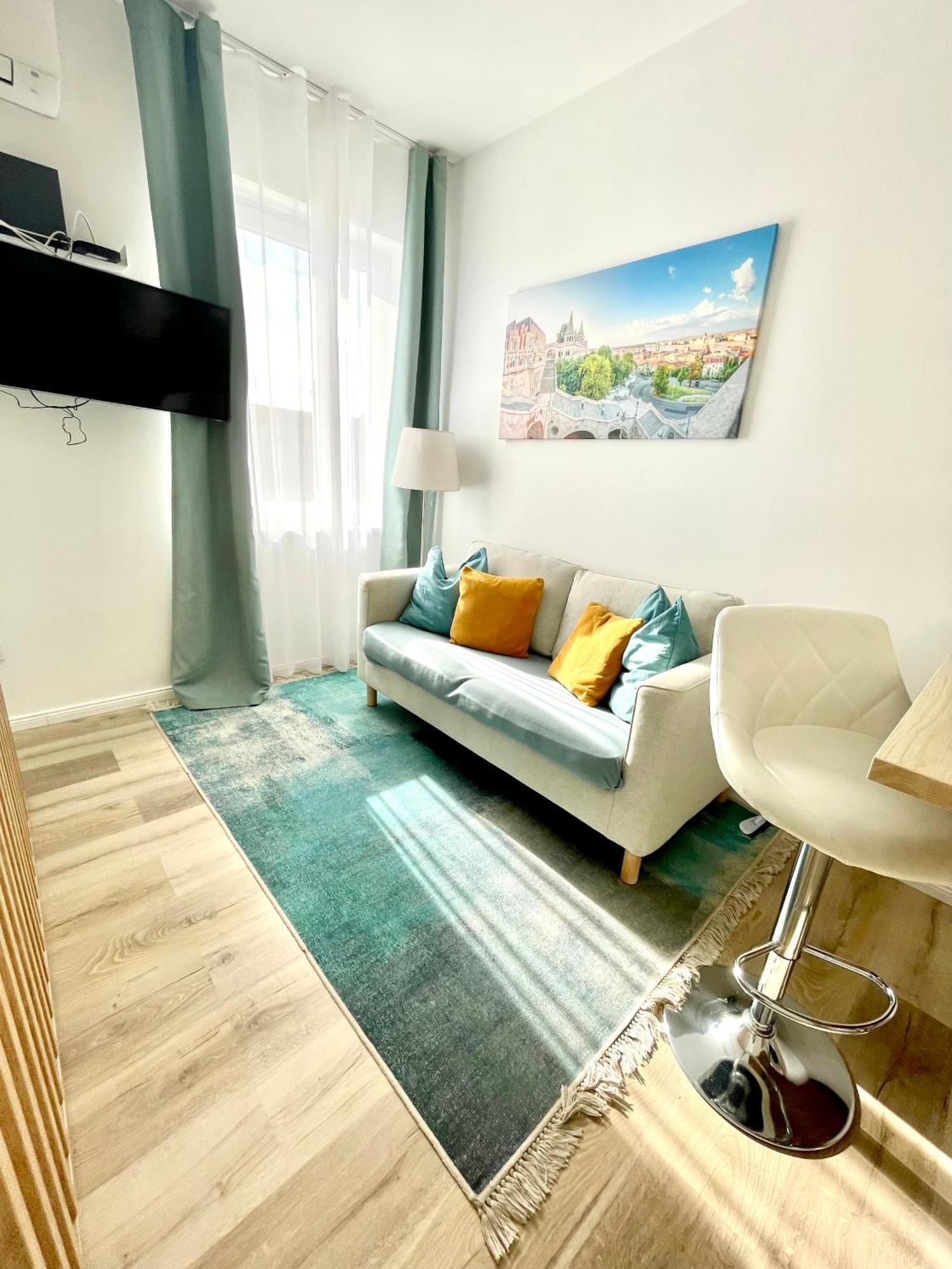 Margaret Apartment Next To The Lukacs Spa With Panorama Danube Budapest Bagian luar foto